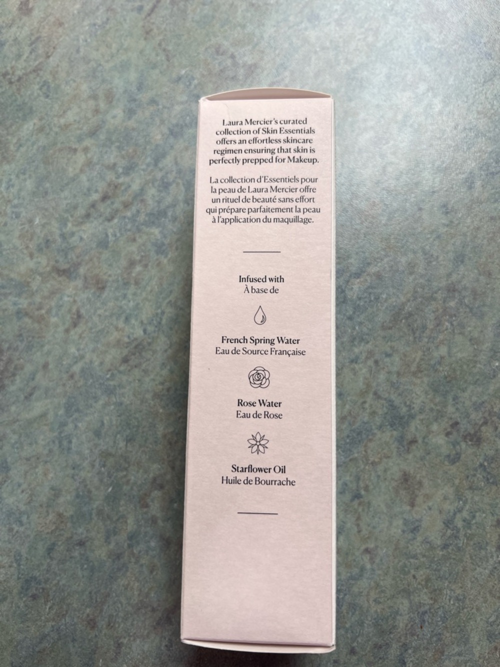 Laura Mercier face cleansing oil - Picture 4 of 7